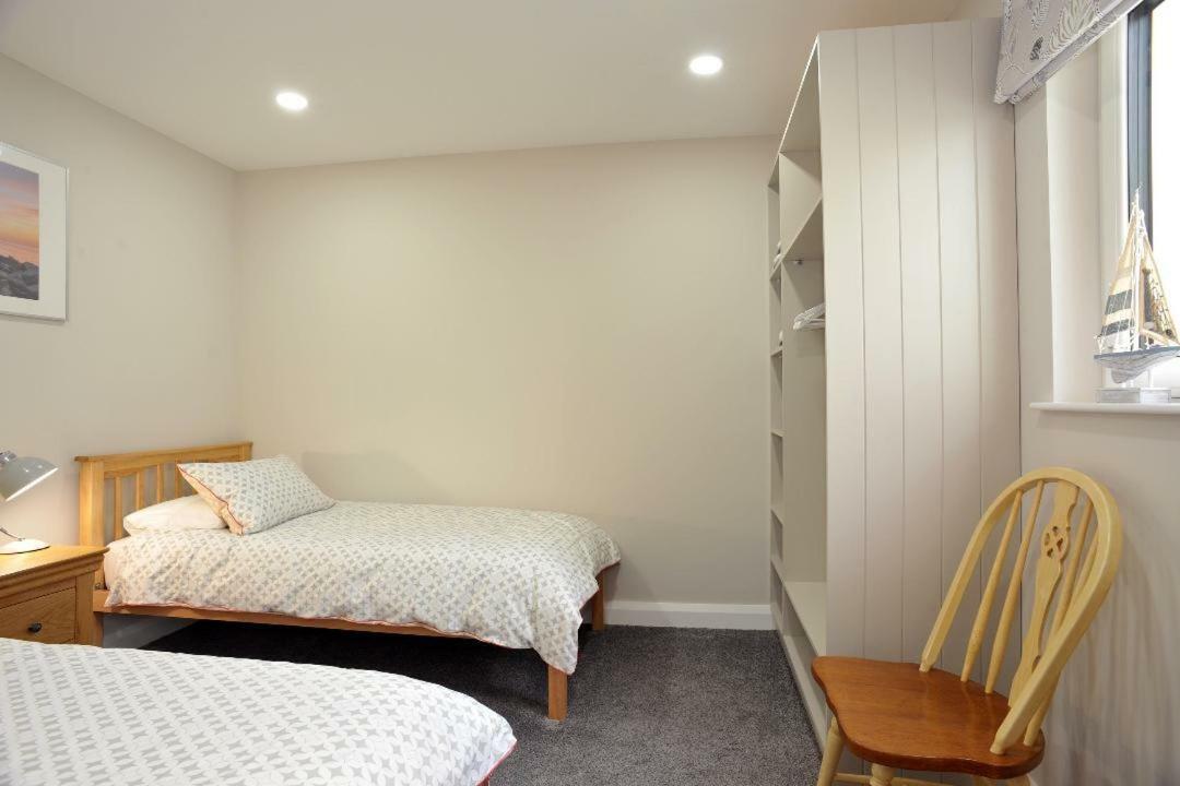 Apartment 10, South Pier, 13-14 Kerr Street, Portrush Exterior photo